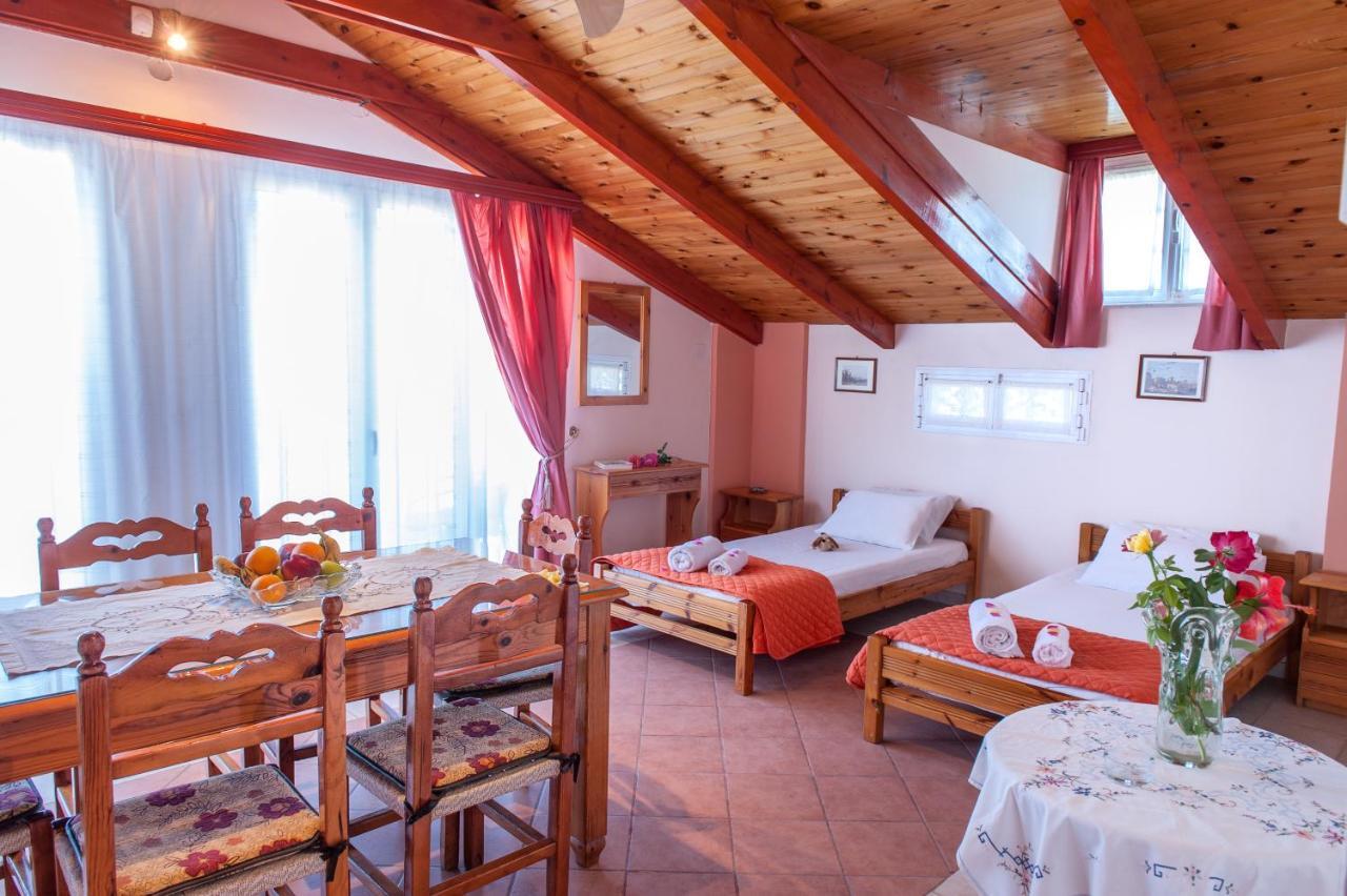 Sea Side Studios Tsilivi  Bilik gambar